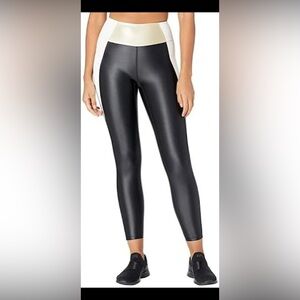Heroine Sport High-Rise Leggings- Black/White/Metallic
